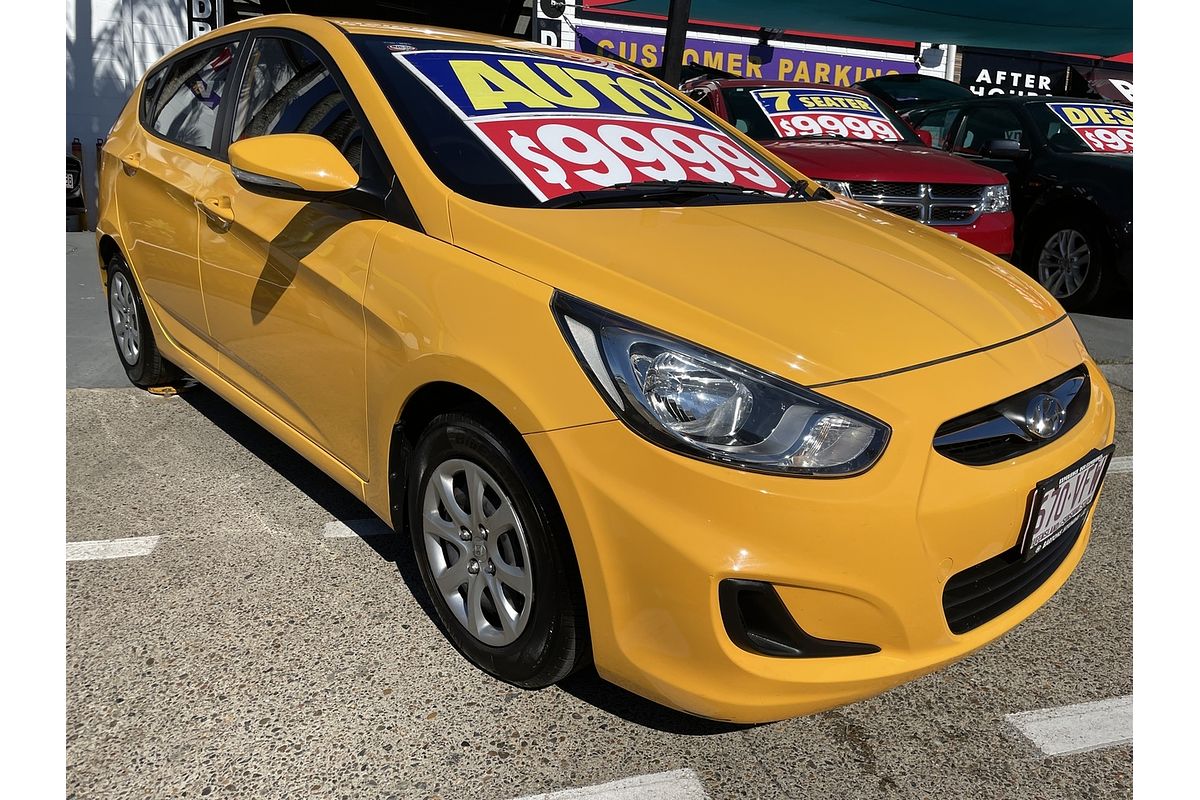 2014 Hyundai Accent Active RB2