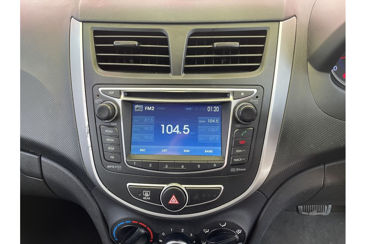 2014 Hyundai Accent Active RB2