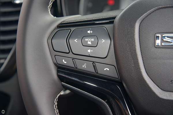 2024 Isuzu D-MAX BLADE 4X4
