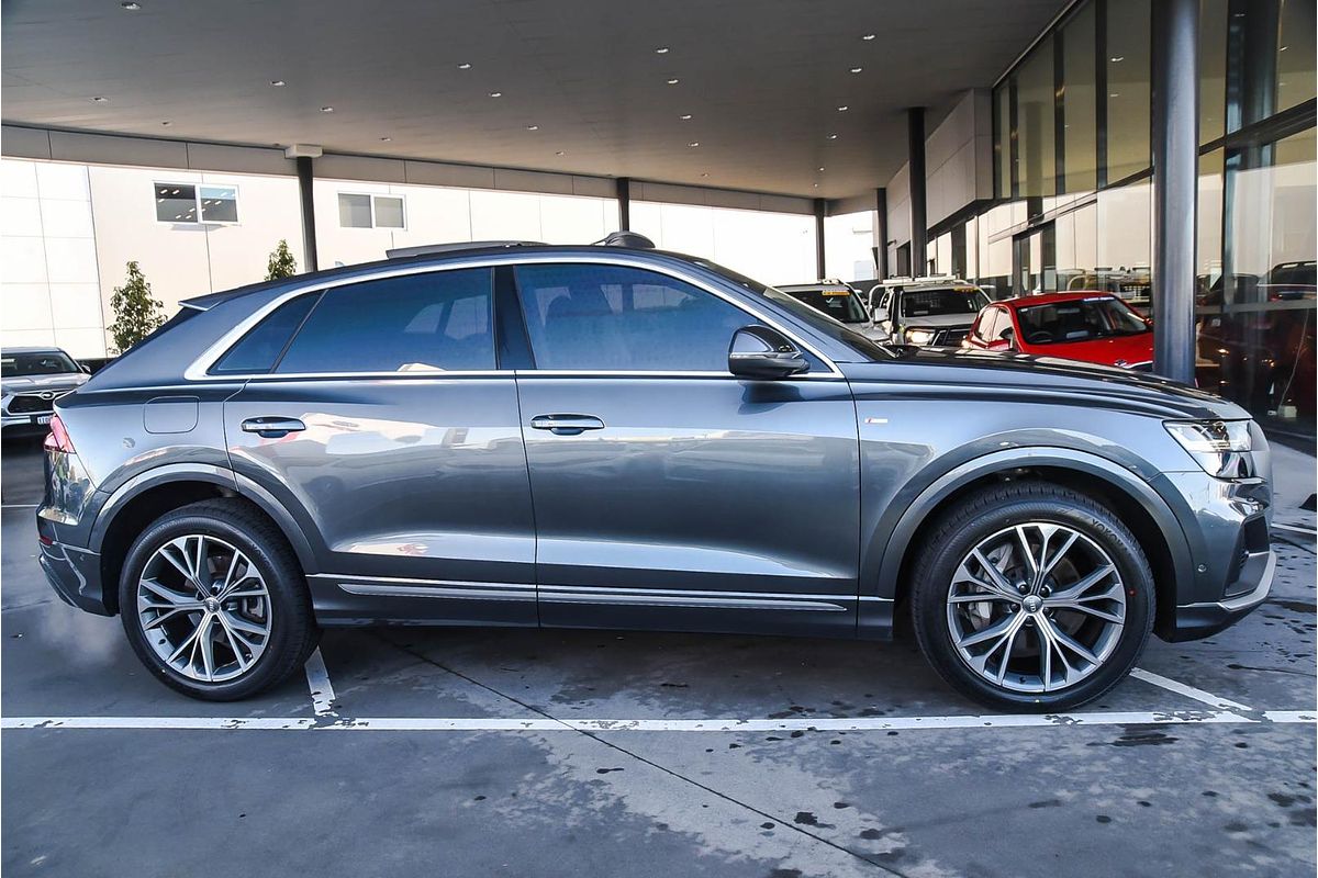 2019 Audi Q8 55 TFSI F1