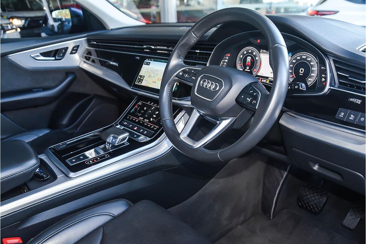 2019 Audi Q8 55 TFSI F1