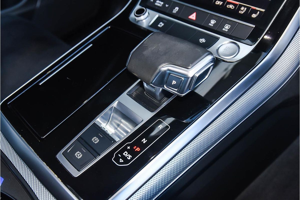2019 Audi Q8 55 TFSI F1
