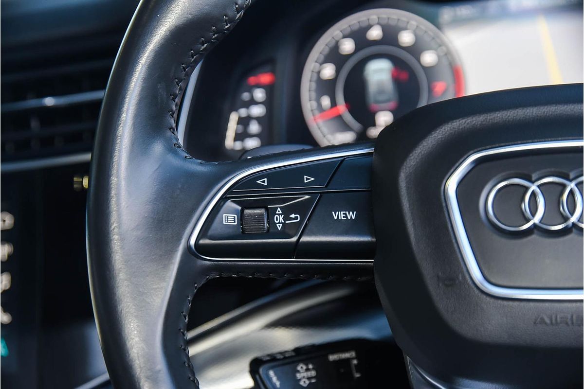 2019 Audi Q8 55 TFSI F1