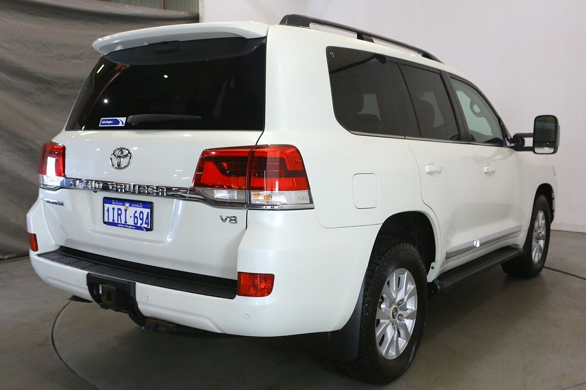 2018 Toyota Landcruiser Sahara VDJ200R