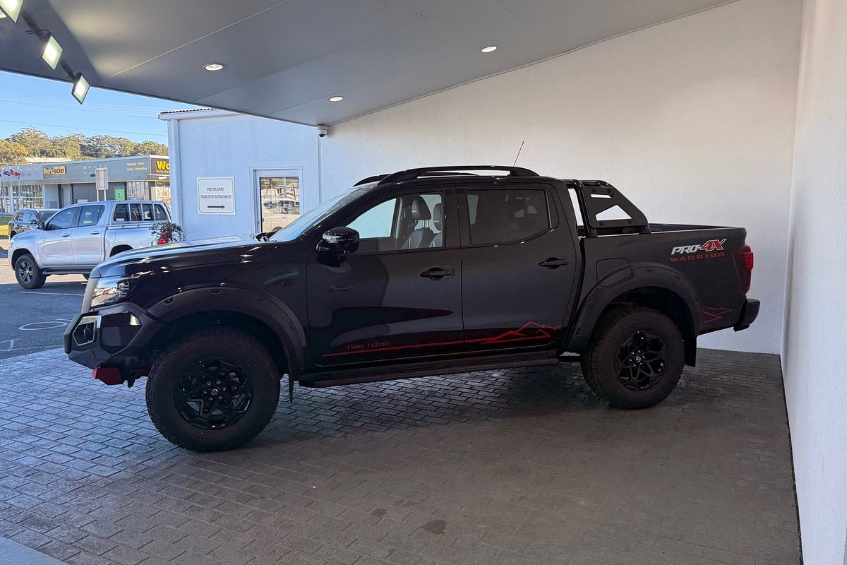 2025 Nissan Navara PRO-4X Warrior D23 4X4