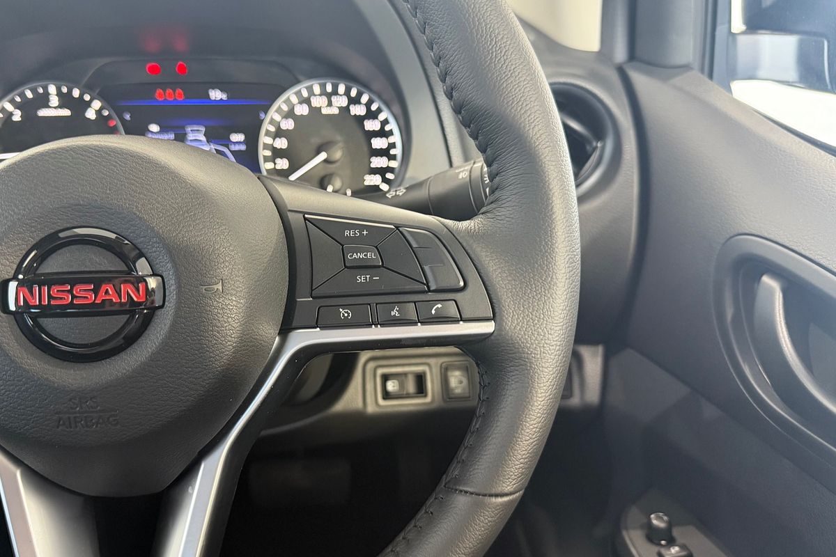2025 Nissan Navara PRO-4X Warrior D23 4X4