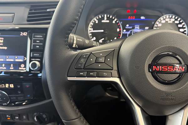 2025 Nissan Navara PRO-4X Warrior D23 4X4
