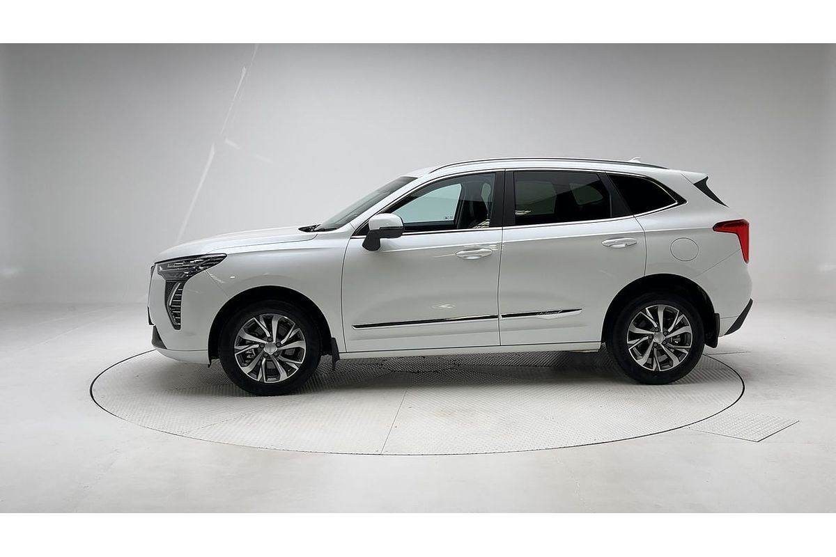 2022 Haval Jolion Lux A01