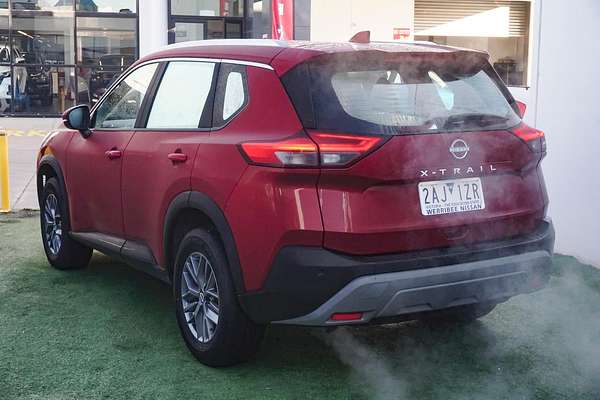 2024 Nissan X-TRAIL ST T33