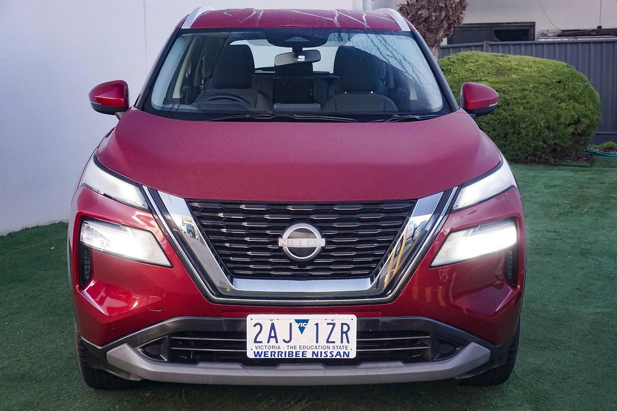 2024 Nissan X-TRAIL ST T33