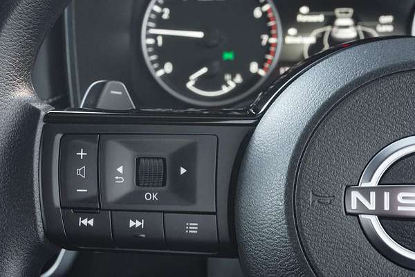 2024 Nissan X-TRAIL ST T33