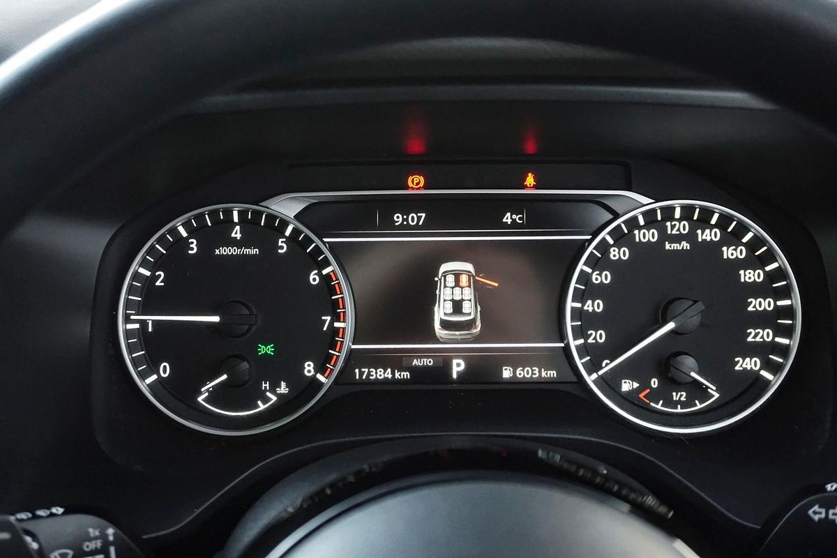 2024 Nissan X-TRAIL ST T33