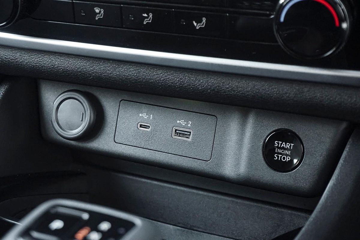 2024 Nissan X-TRAIL ST T33