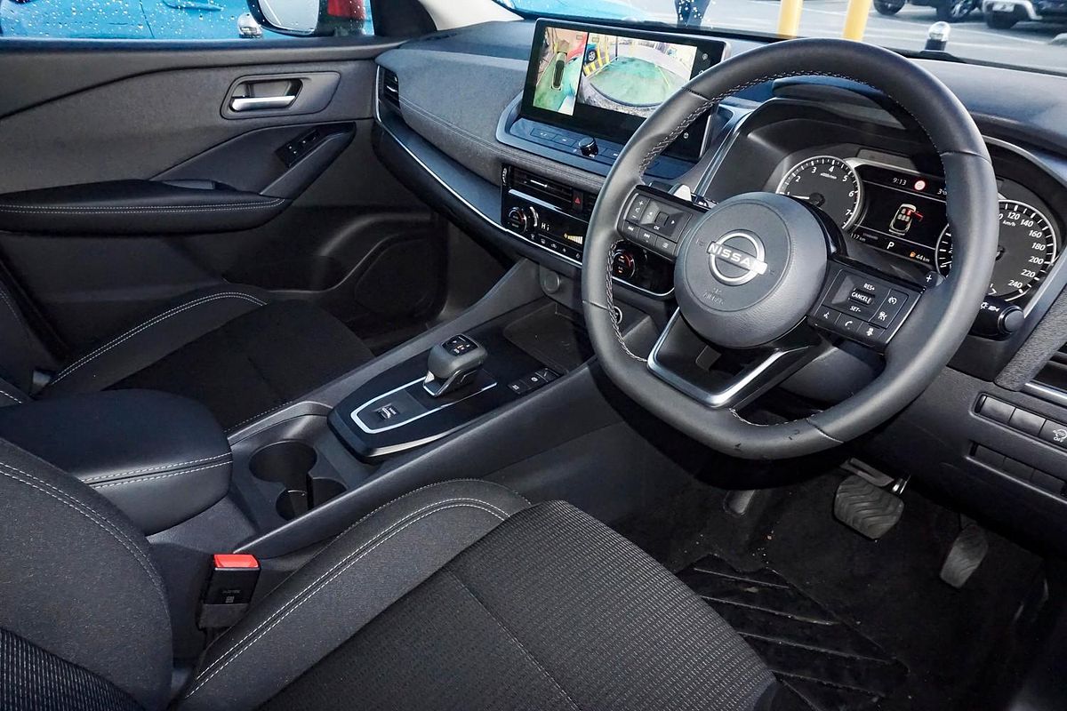 2025 Nissan QASHQAI ST-L J12