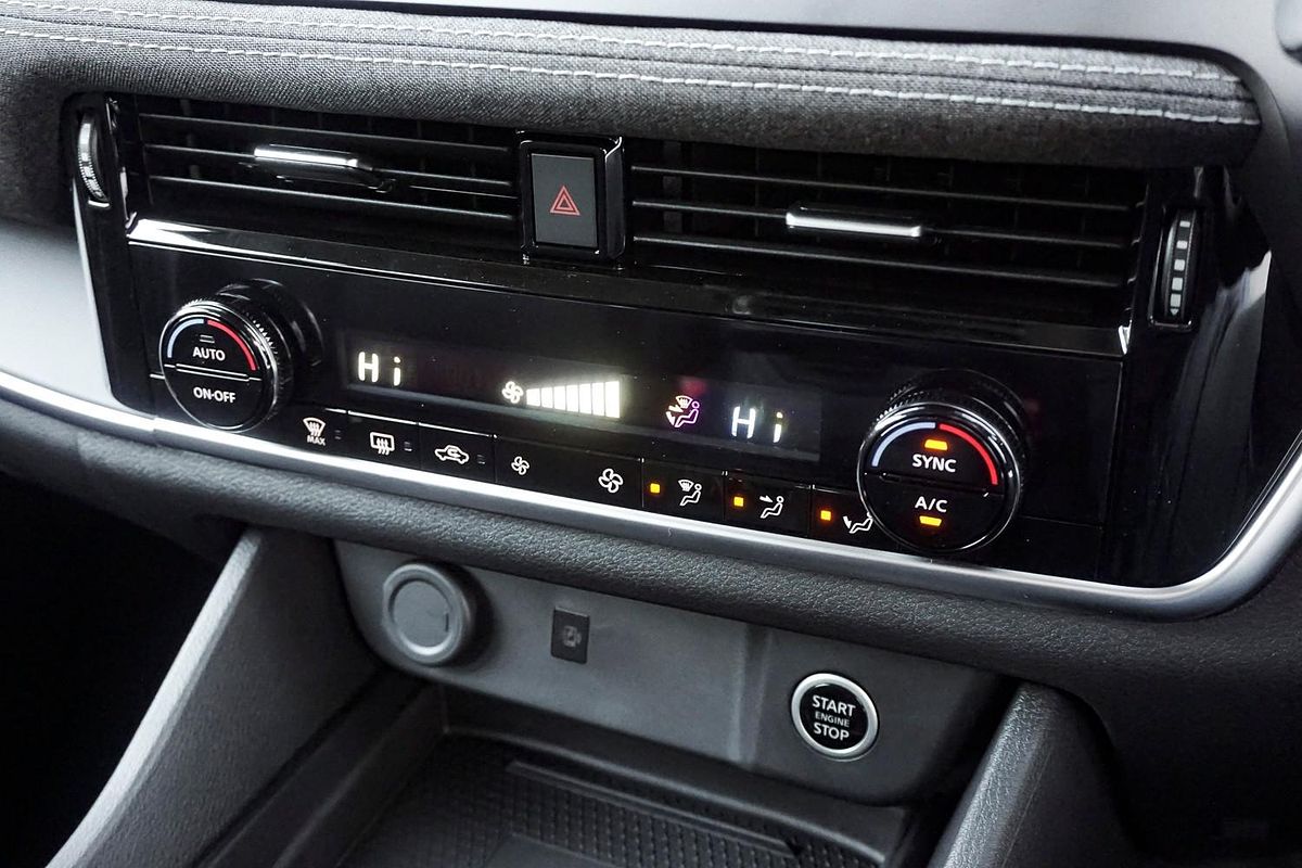 2025 Nissan QASHQAI ST-L J12