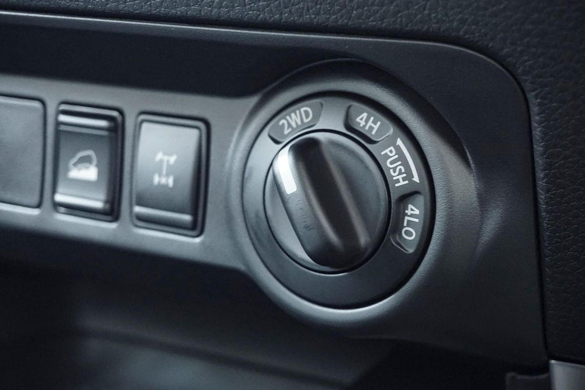 2024 Nissan Navara SL D23 4X4