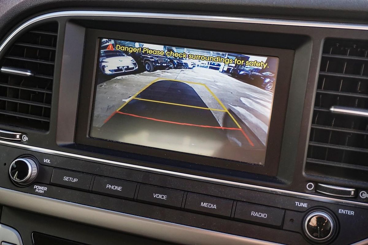 2016 Hyundai Elantra Active AD