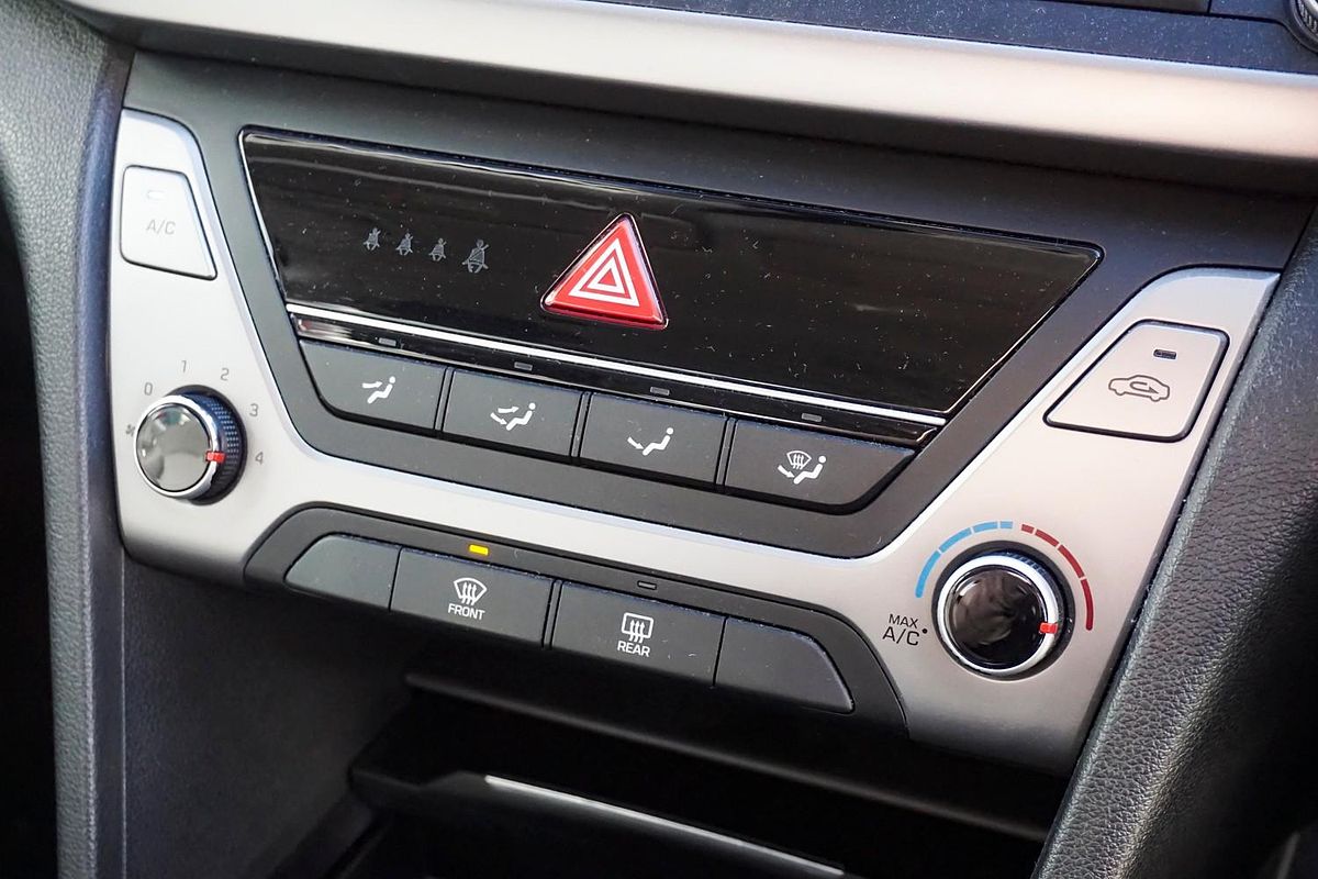 2016 Hyundai Elantra Active AD