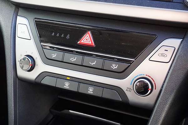2016 Hyundai Elantra Active AD