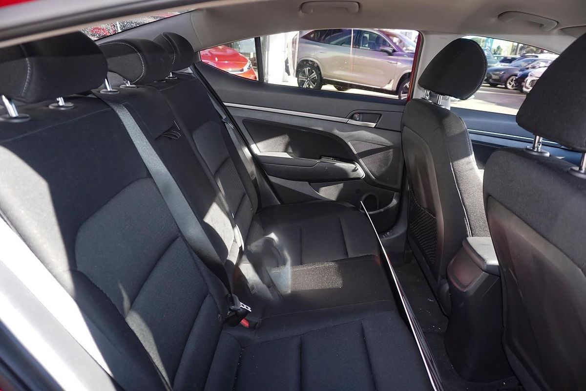 2016 Hyundai Elantra Active AD