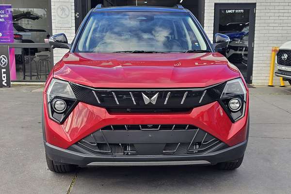 2025 Mahindra XUV3XO AX7L