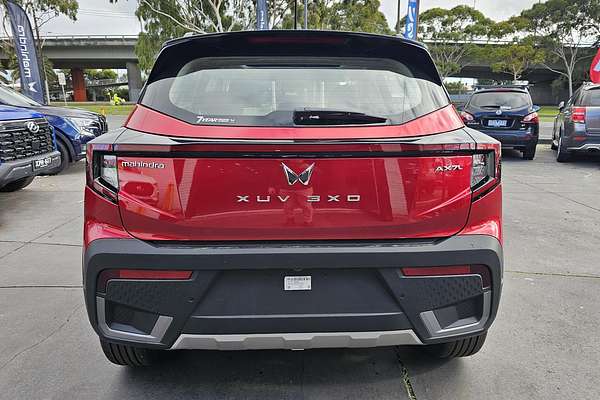 2025 Mahindra XUV3XO AX7L