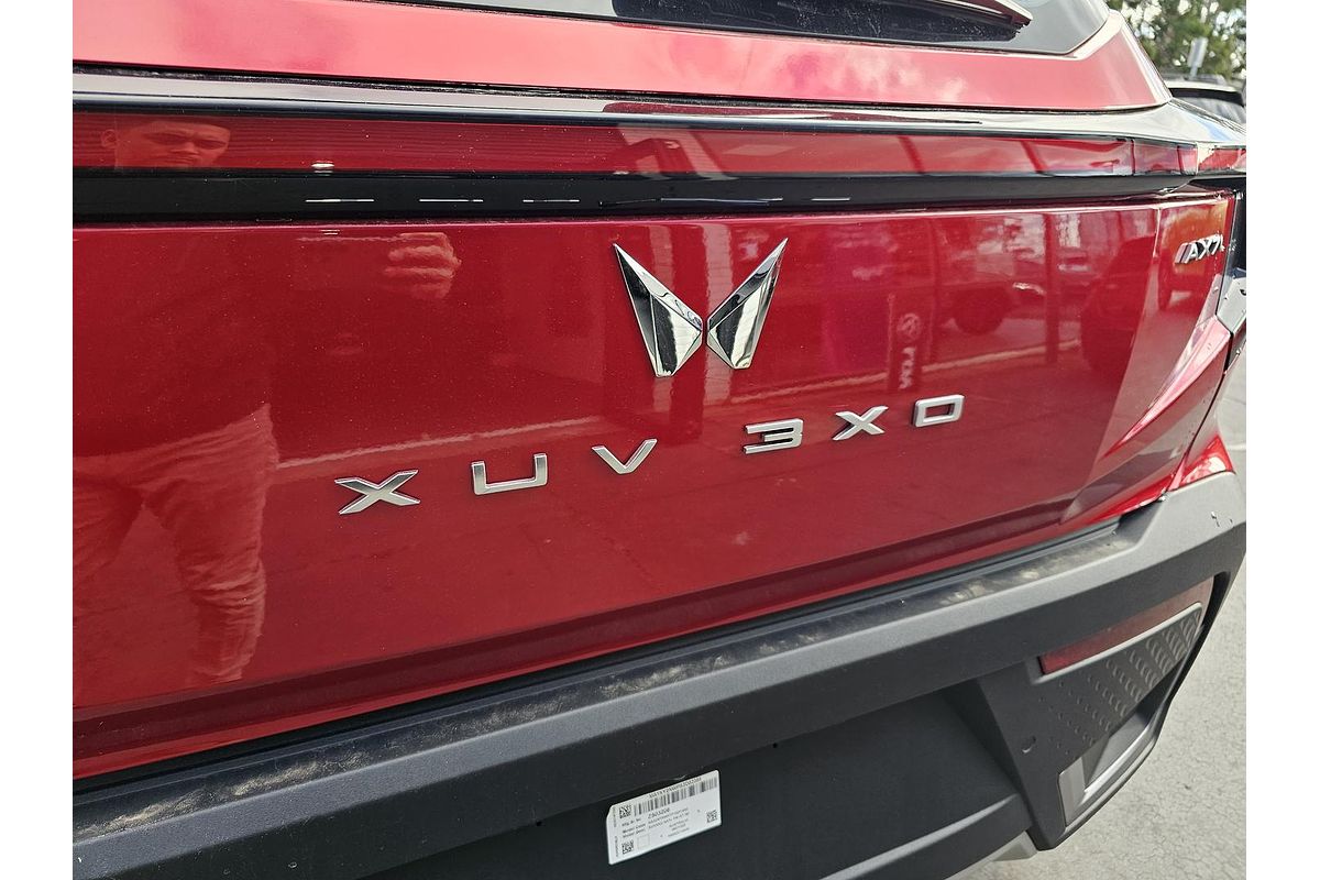 2025 Mahindra XUV3XO AX7L