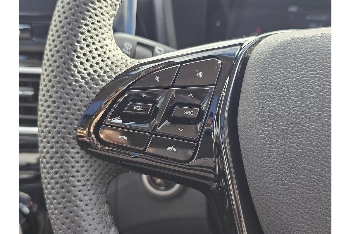 2025 Mahindra XUV3XO AX7L
