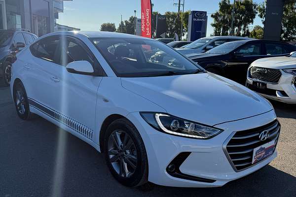 2017 Hyundai Elantra Active AD