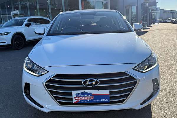 2017 Hyundai Elantra Active AD