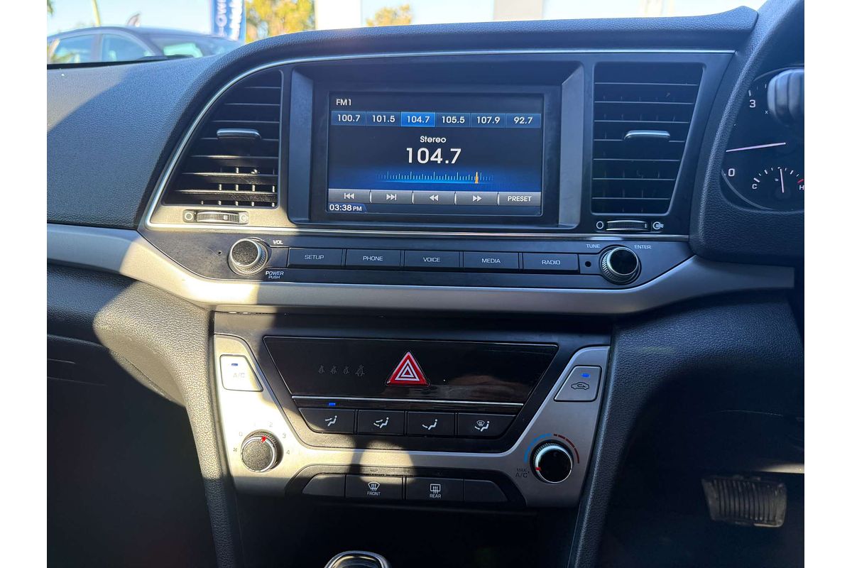 2017 Hyundai Elantra Active AD