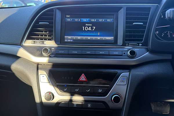 2017 Hyundai Elantra Active AD
