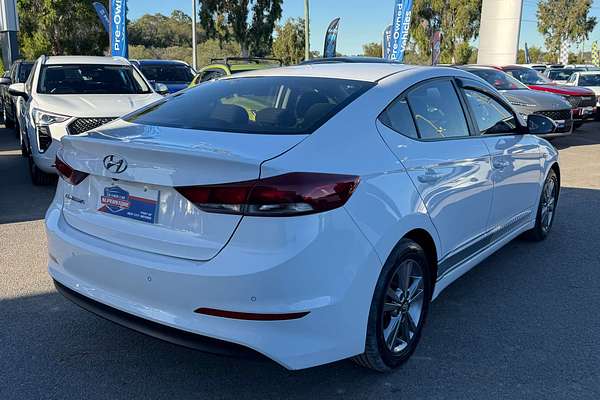 2017 Hyundai Elantra Active AD