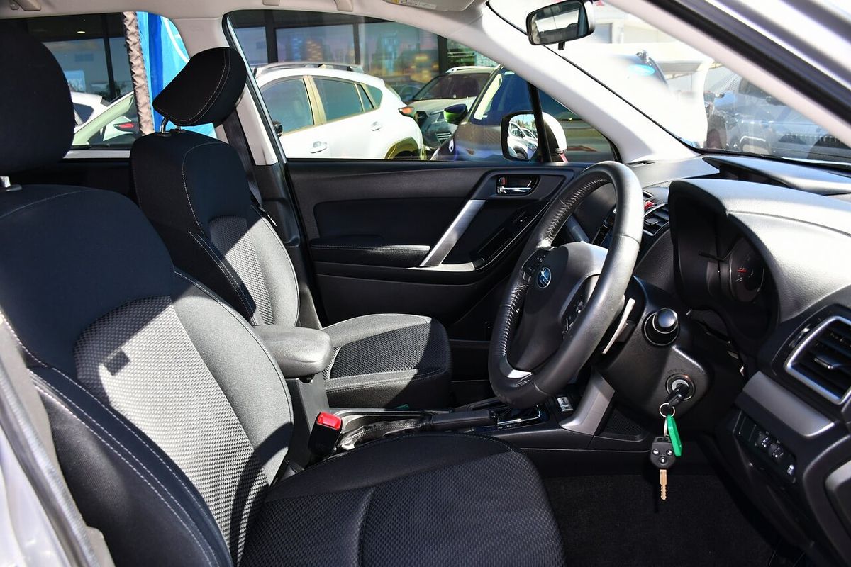 2015 Subaru Forester 2.5i-L S4