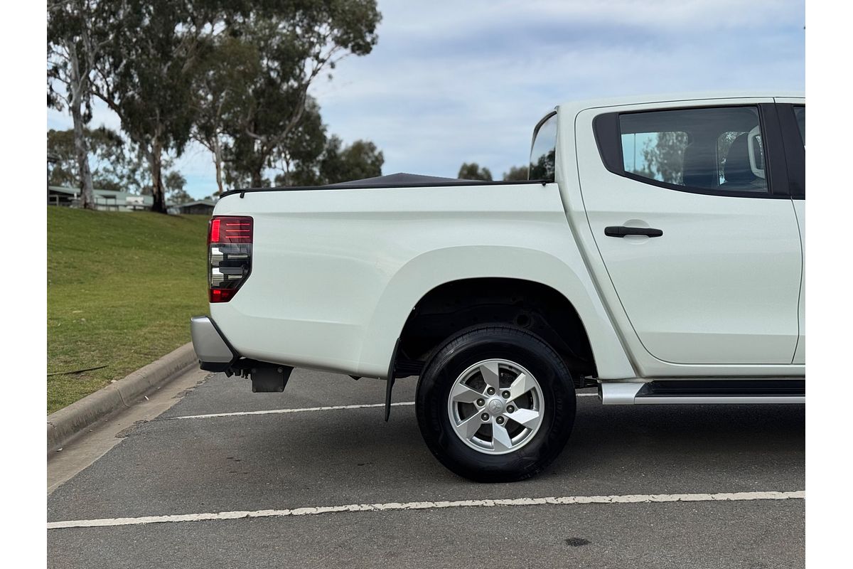 2021 Mitsubishi Triton GLX+ MR 4X4