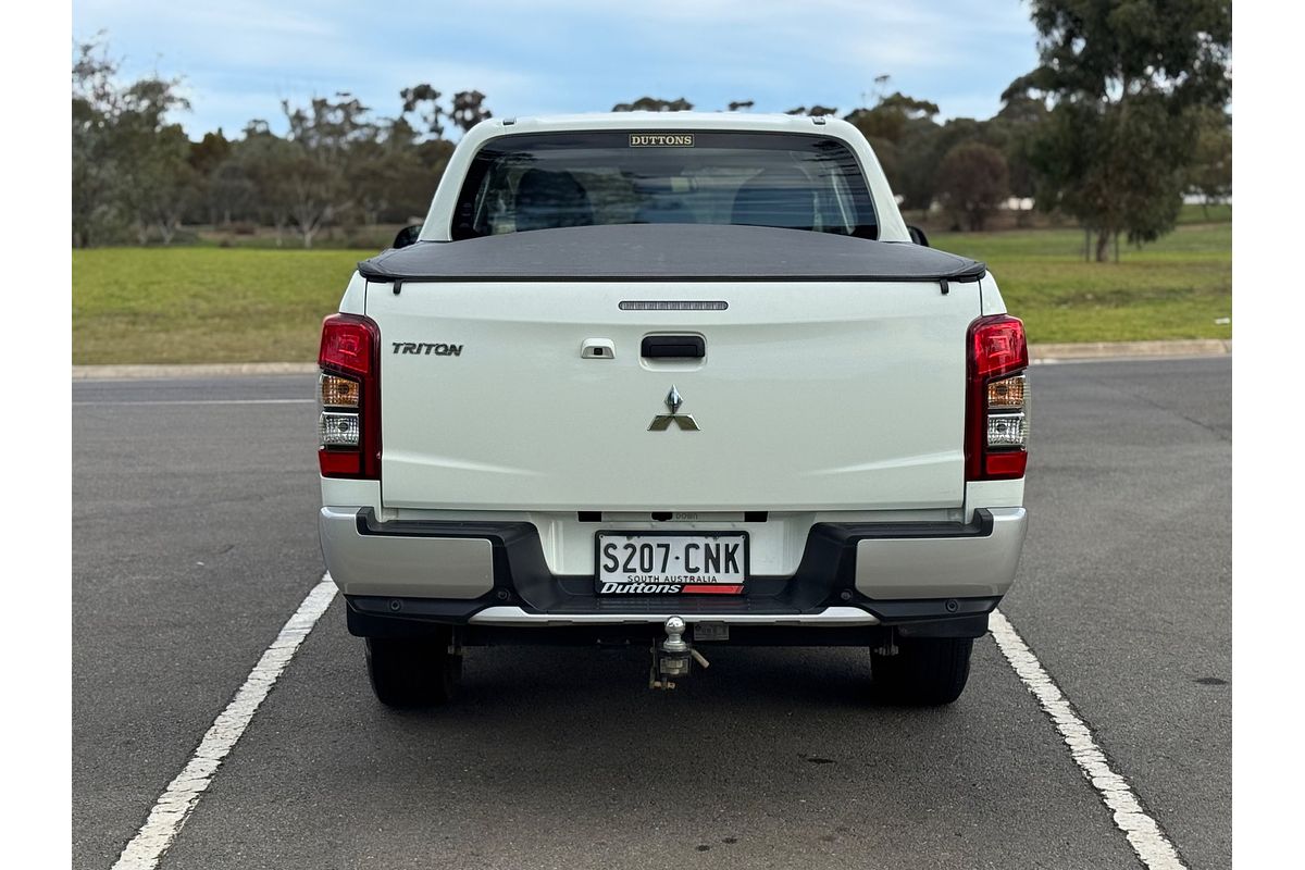 2021 Mitsubishi Triton GLX+ MR 4X4