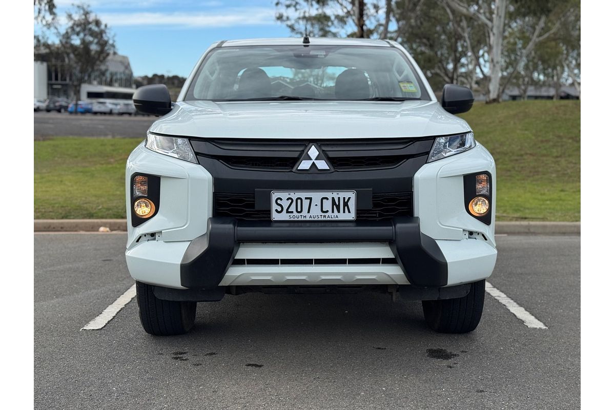 2021 Mitsubishi Triton GLX+ MR 4X4