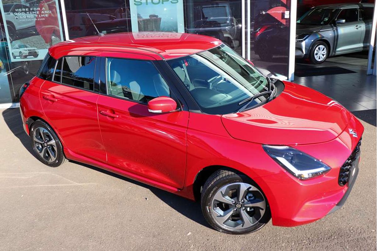 2025 Suzuki Swift Hybrid GLX UZ