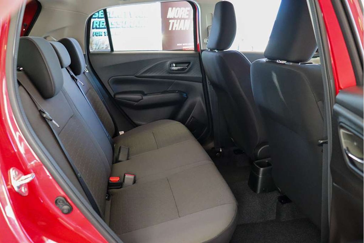 2025 Suzuki Swift Hybrid GLX UZ