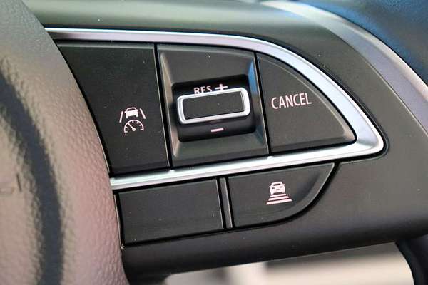 2025 Suzuki Swift Hybrid GLX UZ
