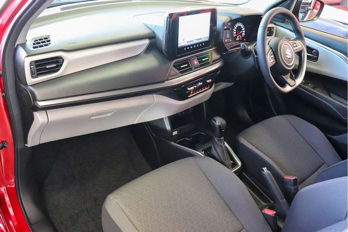 2025 Suzuki Swift Hybrid GLX UZ