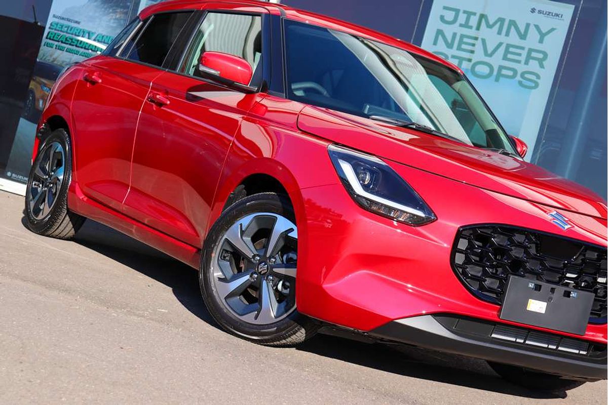 2025 Suzuki Swift Hybrid GLX UZ