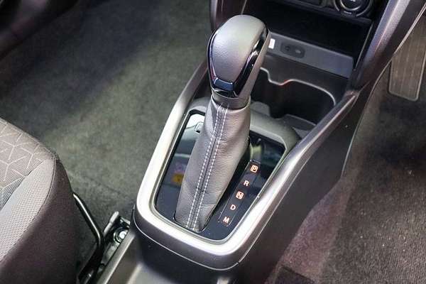 2025 Suzuki Swift Hybrid GLX UZ