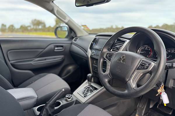 2021 Mitsubishi Triton GLX+ MR 4X4