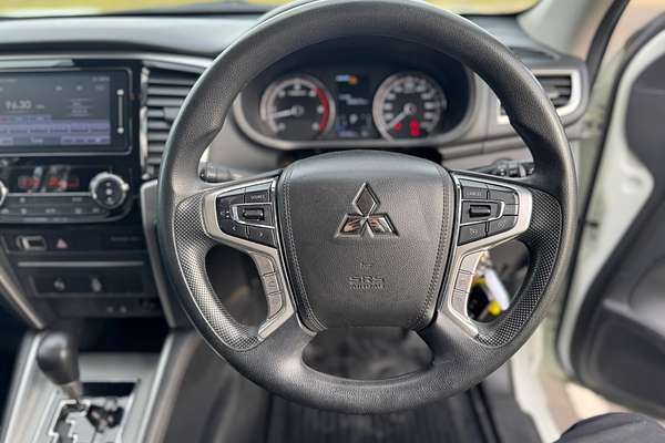 2021 Mitsubishi Triton GLX+ MR 4X4