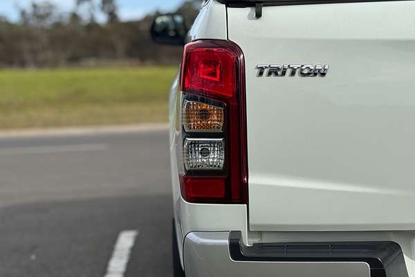 2021 Mitsubishi Triton GLX+ MR 4X4