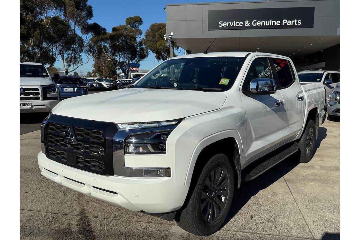 2024 Mitsubishi Triton GLS MV 4X4
