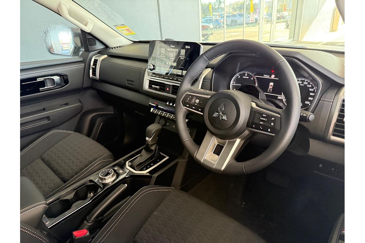 2024 Mitsubishi Triton GLS MV 4X4