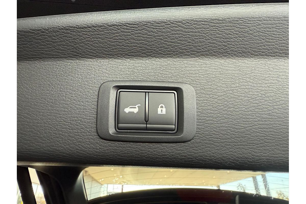 2025 Mitsubishi Outlander Exceed Tourer ZM