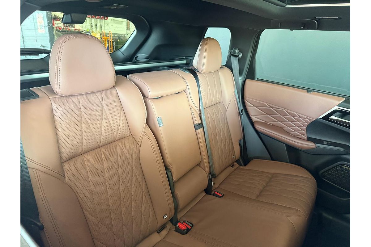 2025 Mitsubishi Outlander Exceed Tourer ZM